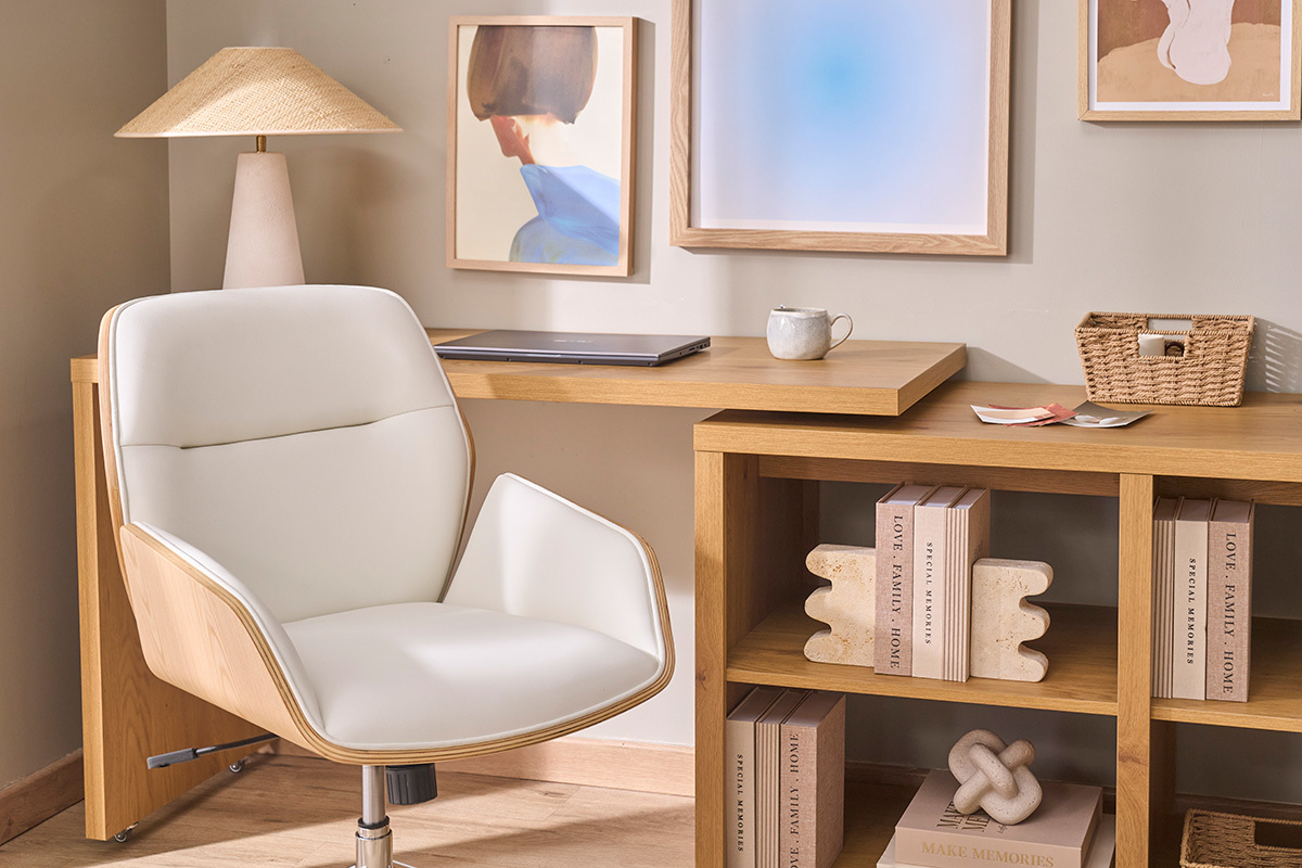 Drehbarer B�rostuhl im Design 360� in Wei�, hellem Holz und Chrom-Metall MARLOW