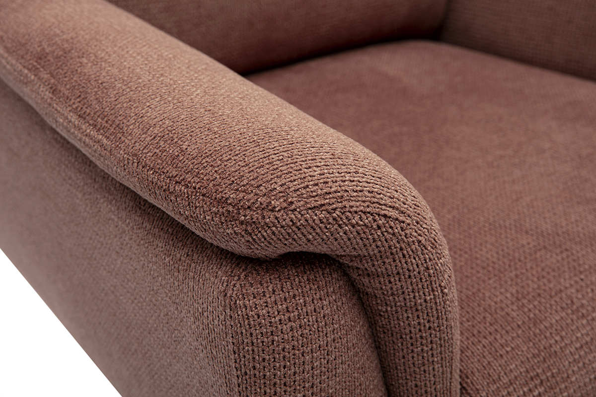 Detail der Polsterung und der Textur des drehbaren Sessels JONAH in gebranntem Erdtone Samt (Chenille).