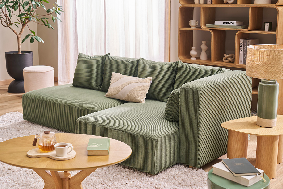 Ecksofa rechts 3-Sitzer in kaki grnem Cordstoff und hellem Holz HARLEM