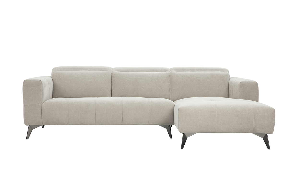 Beiges 3-Sitzer Ecksofa mit verstellbaren Kopfst�tzen und Metallf��en, Frontansicht.