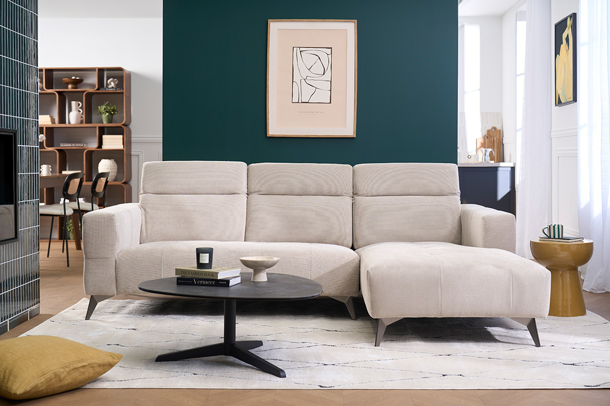 Ecksofa rechts 3-Sitzer mit verstellbaren Kopfst�tzen aus Chenille-Stoff beige und Metall L236.5 cm NORELL