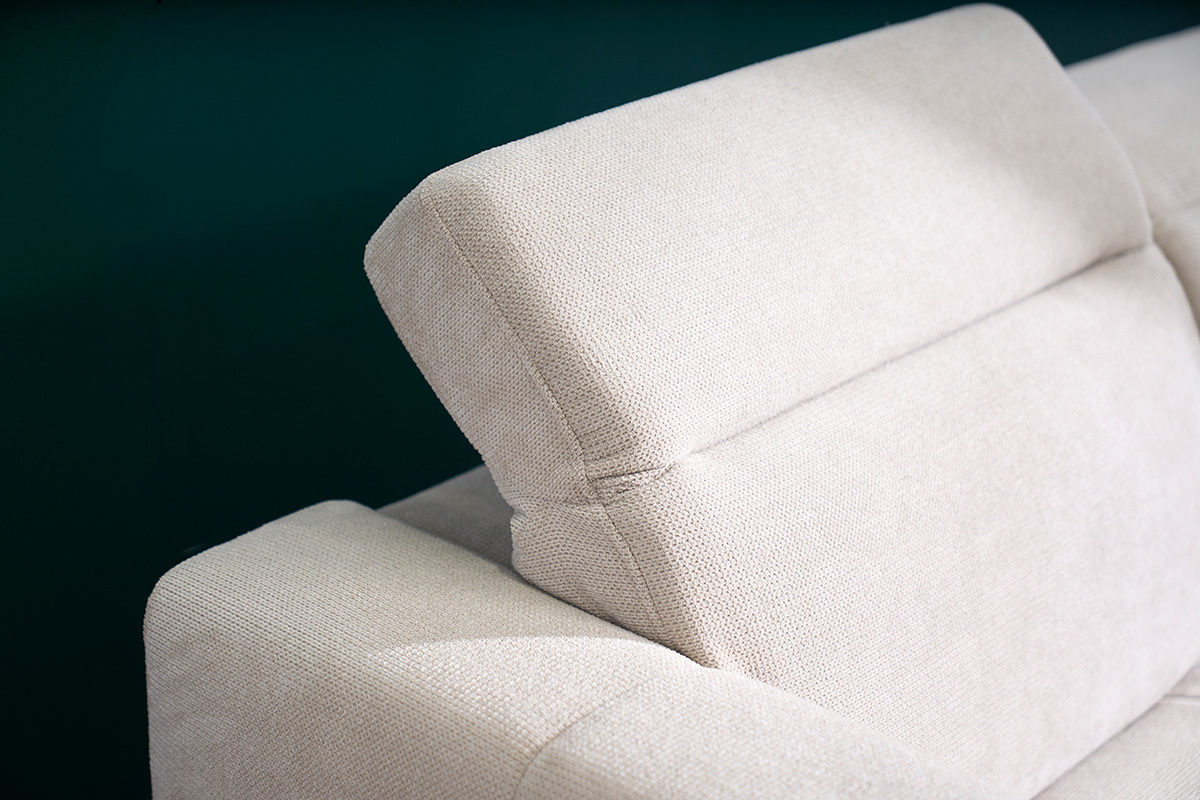 Ecksofa rechts 3-Sitzer mit verstellbaren Kopfst�tzen aus Chenille-Stoff beige und Metall L236.5 cm NORELL