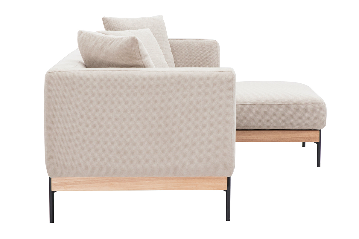 Beiges Ecksofa aus Chenille-Stoff, seitliche Ansicht, schwarze Metallf��e.