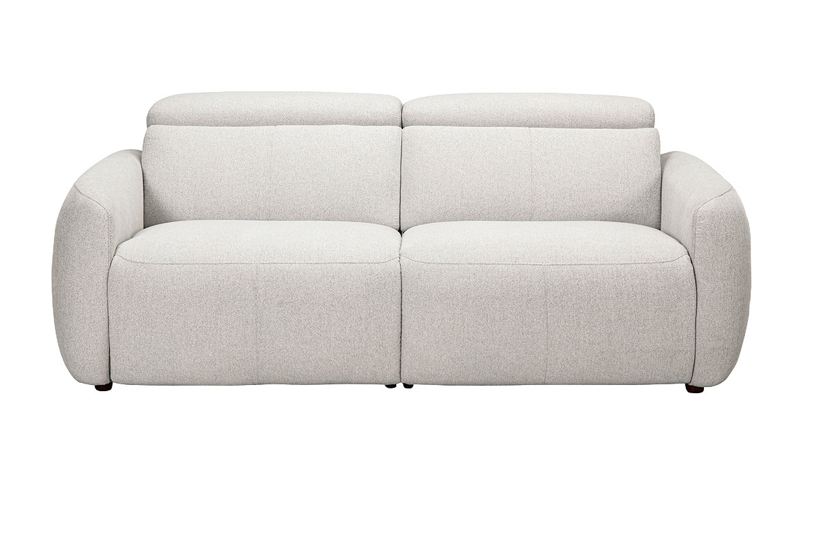 Beiges elektrisches 3-Sitzer-Sofa mit verstellbaren Kopfst�tzen und Fu�st�tzen, Frontansicht.