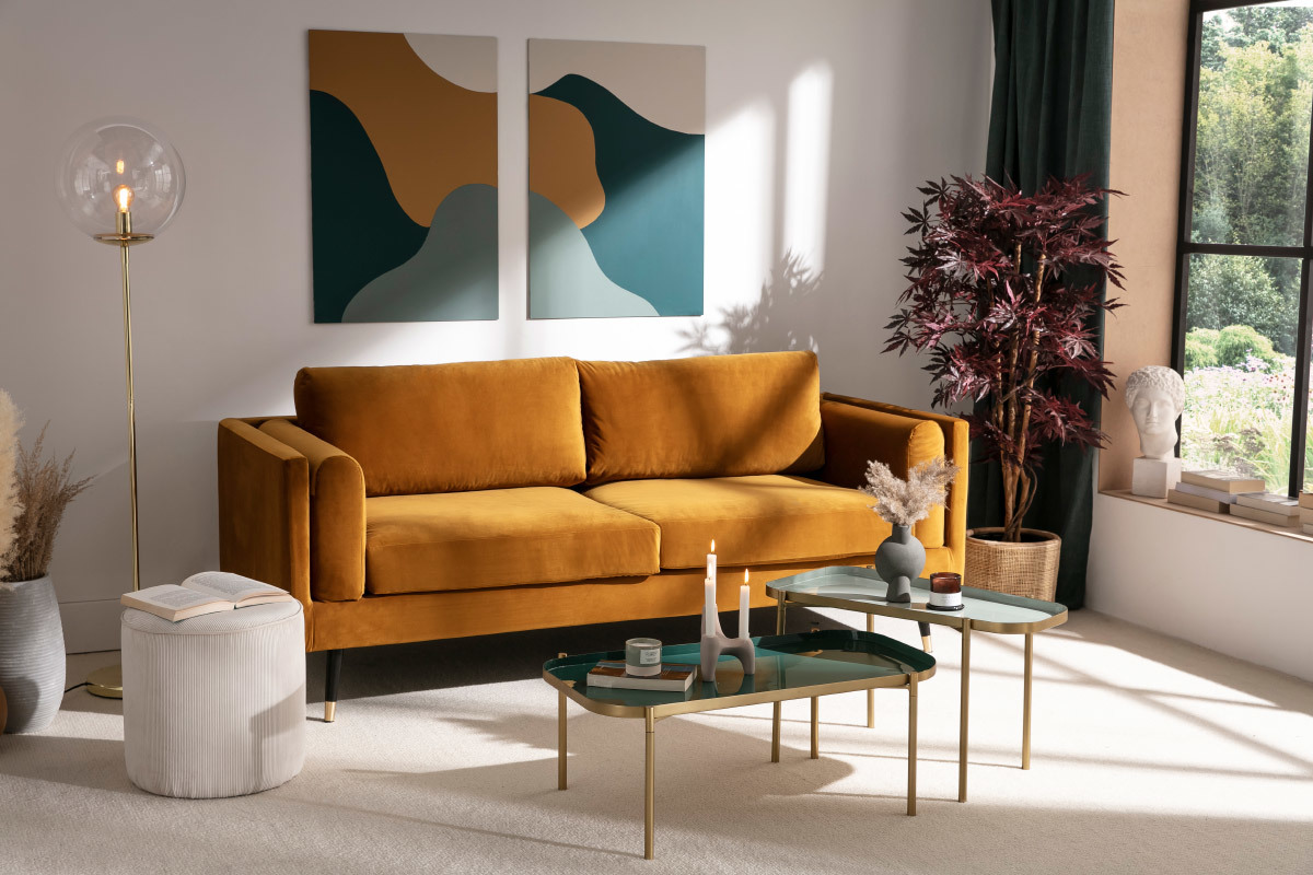 Entenblau und senffarben lackierte Verschachtelungs-Couchtische (2er-Set) ZURIA
