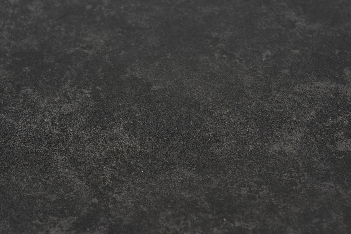 Schwarze Keramikplatte des ausziehbaren CARA-Tisches, Nahaufnahme