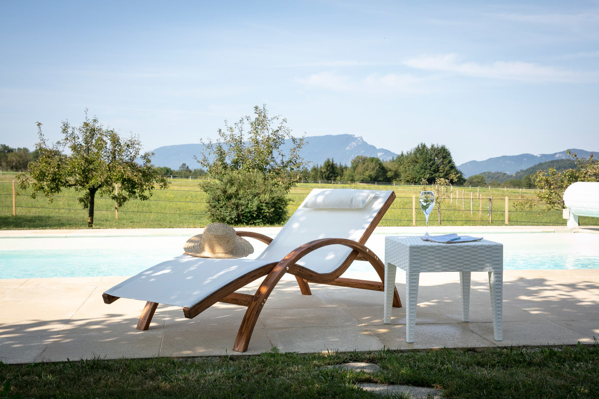 Garten-Beistelltisch aus Rattan Wei SAMOA