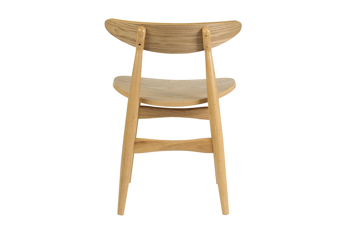 Skandinavische St�hle aus hellem Holz, R�ckansicht mit schlichtem Design und ausgearbeiteten Kurven.