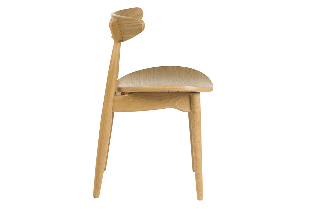 Skandinavischer Stuhl aus hellem Holz in Seitenansicht, mit einem klaren Design und ausgearbeiteten Kurven.