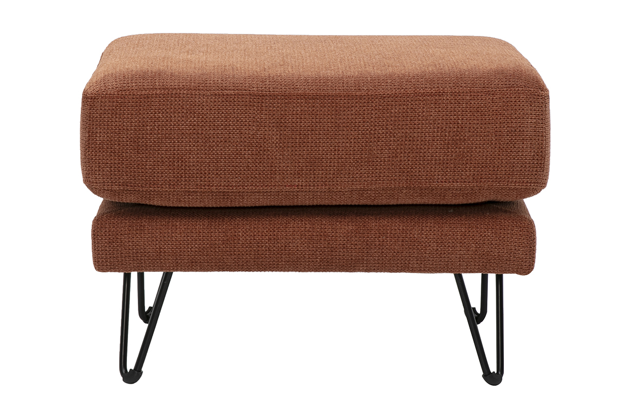 Hocker als Fu�st�tze aus Chenille-Stoff in gebrannter Erde mit Metallf��en, Vorderansicht.