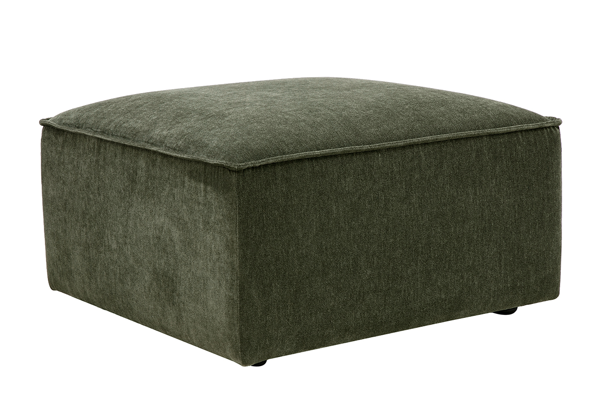 Quadratischer Hocker aus Stoff in khakigr�nem Samteffekt, 3/4-Ansicht.