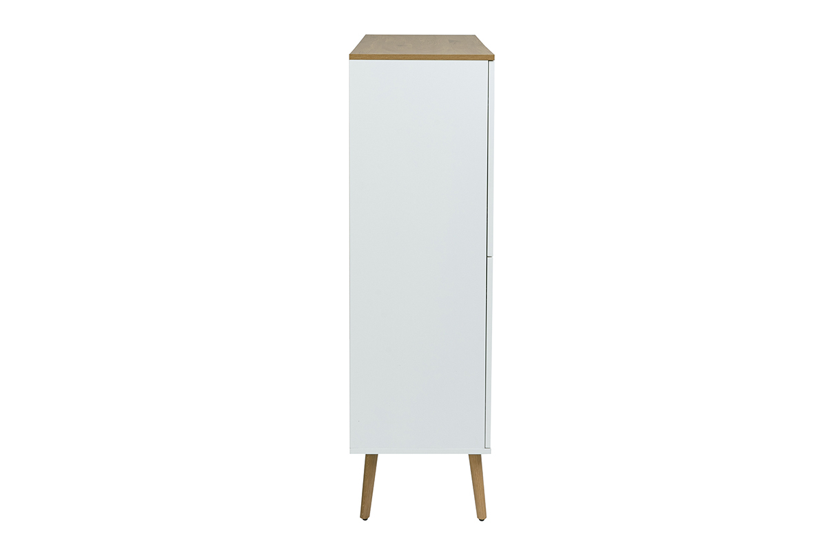 Wei�e skandinavische Highboard-Kommode mit Tischplatte aus hellem Eichenholz, Seitenansicht, Beine aus Massivholz.