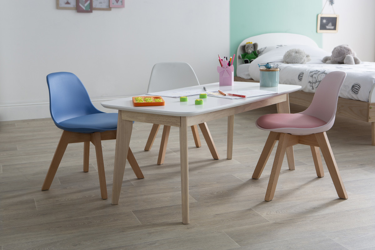Kinderstuhl Blau mit Holzbeinen BABY PAULINE
