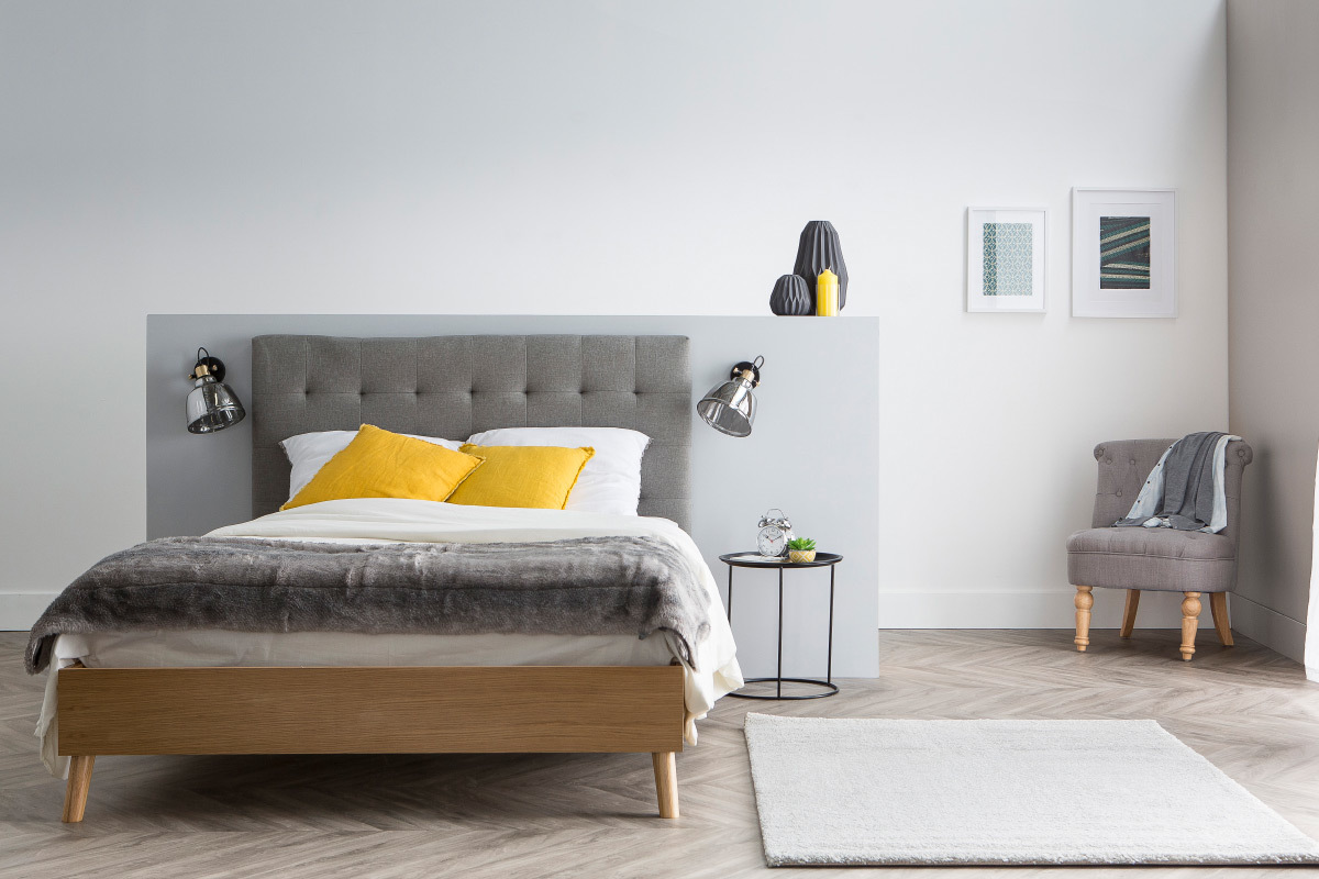 Klassischer Cocktail-Sessel, hellgrauer Stoff ODEON