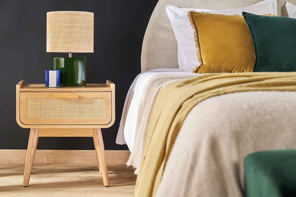 Nachttische mit Schublade aus hellem Massivholz und Rattangeflecht (2er-Set) ATH�NE