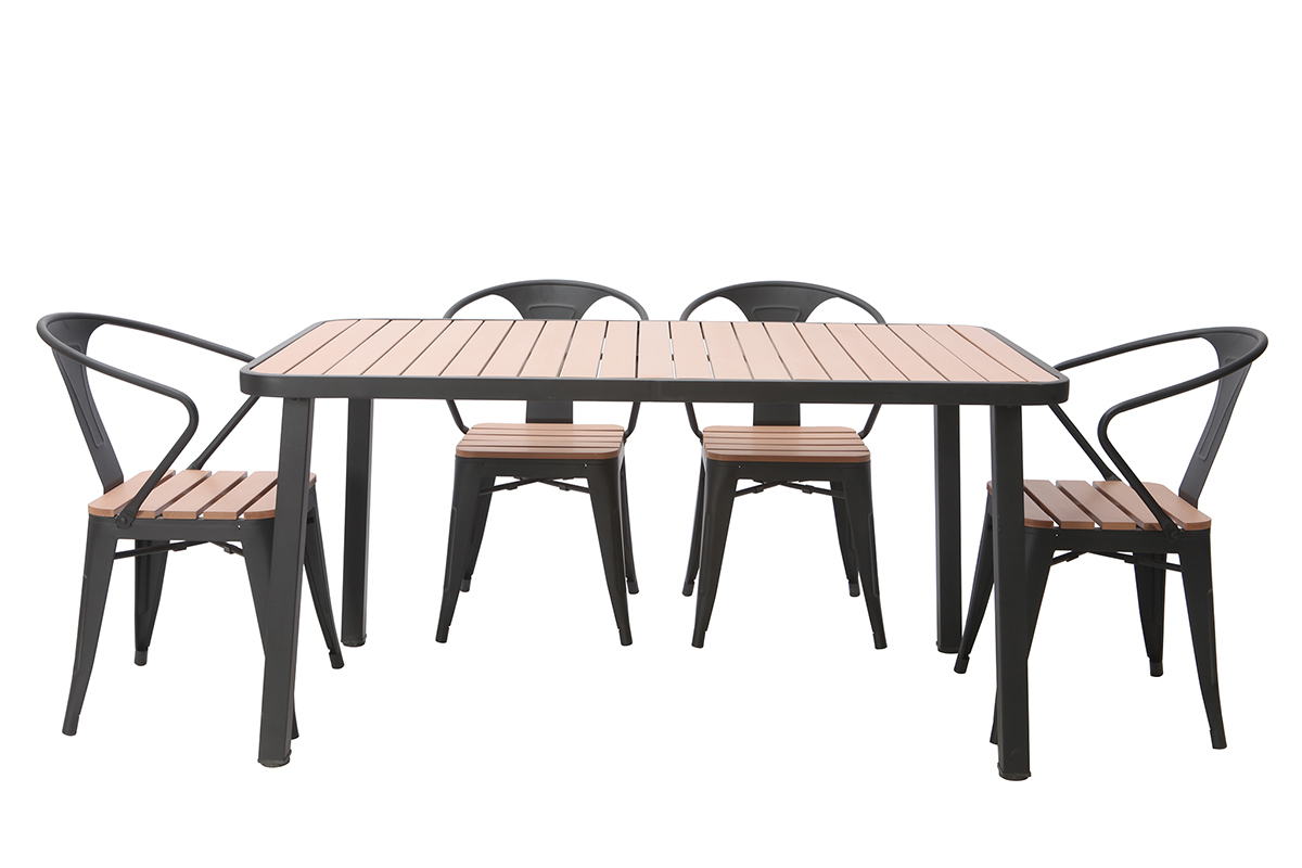 Outdoor-Esszimmer mit Tisch und 4 Sthlen aus Holz und schwarzem Metall BERLINER