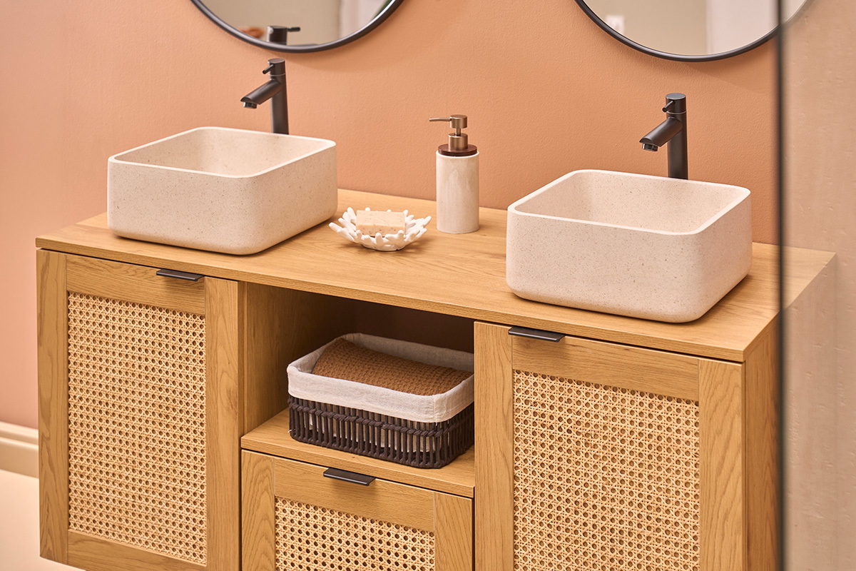 Quadratisches Waschbecken aus nat�rlichem beigem Stein L30 cm FENG