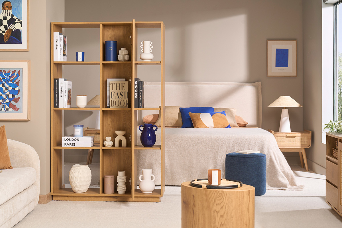 Raumteiler-B�cherregal mit Aufbewahrung in heller Eichenholzoptik und Rattangeflecht L100 cm ALICANTE