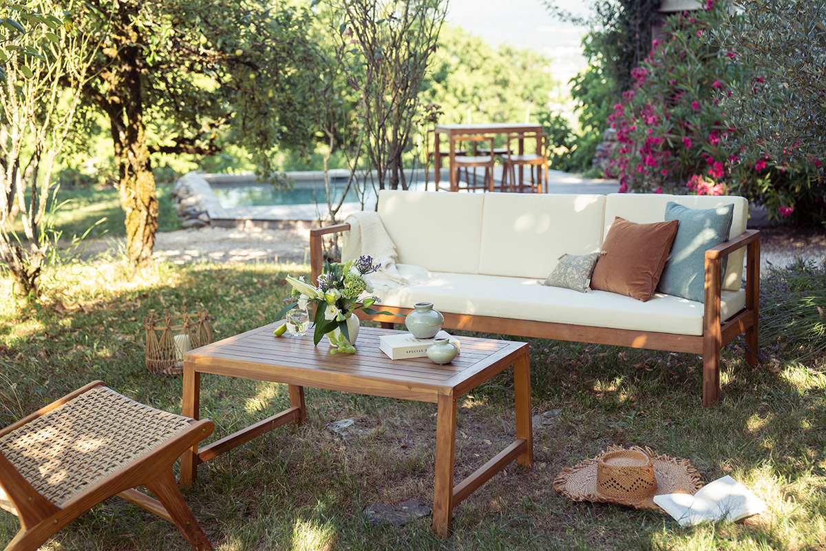 Rechteckiger Gartencouchtisch aus massivem Teakholz L100 cm SUNDA