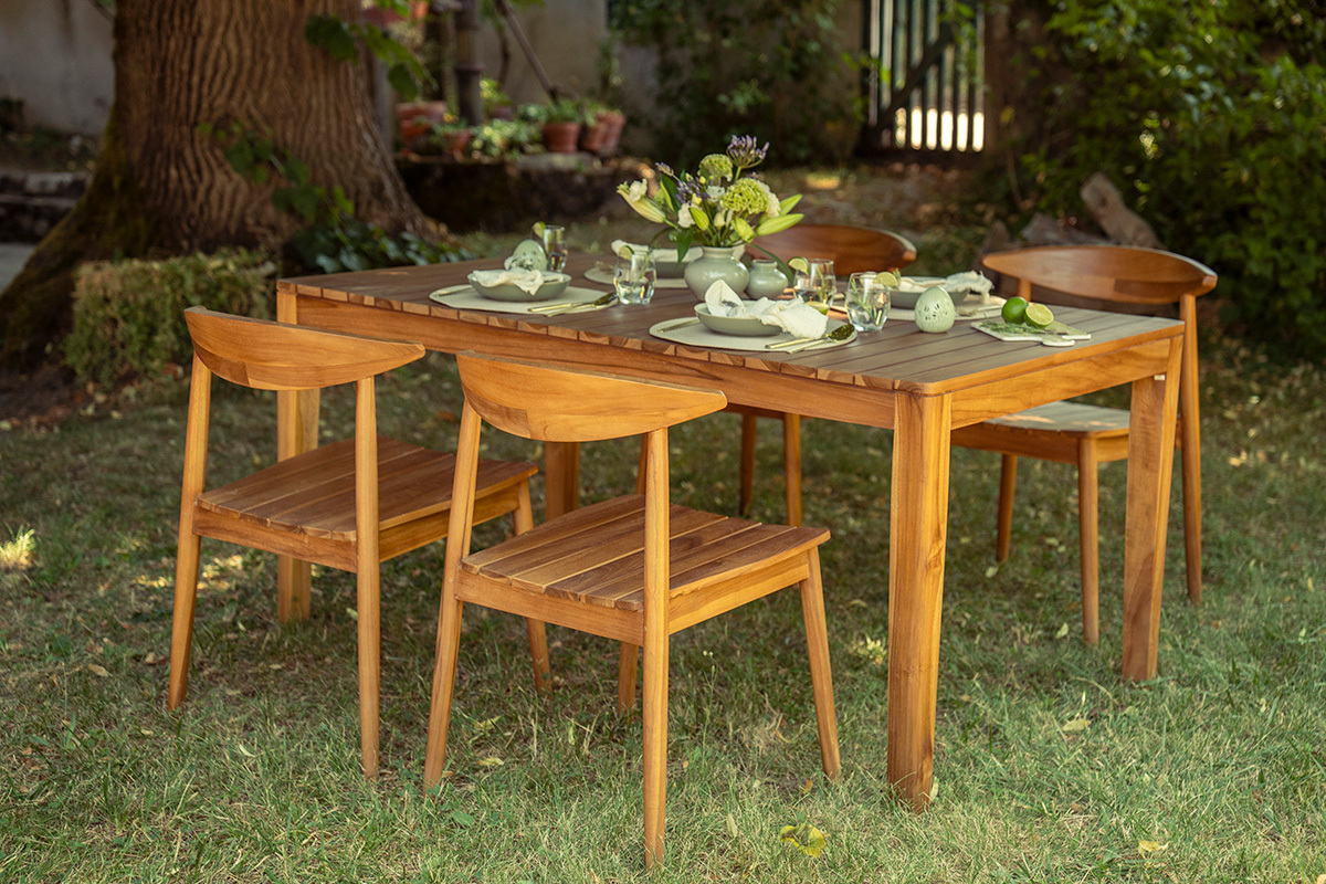 Rechteckiger Gartentisch aus massivem Teakholz L160 cm UBUD