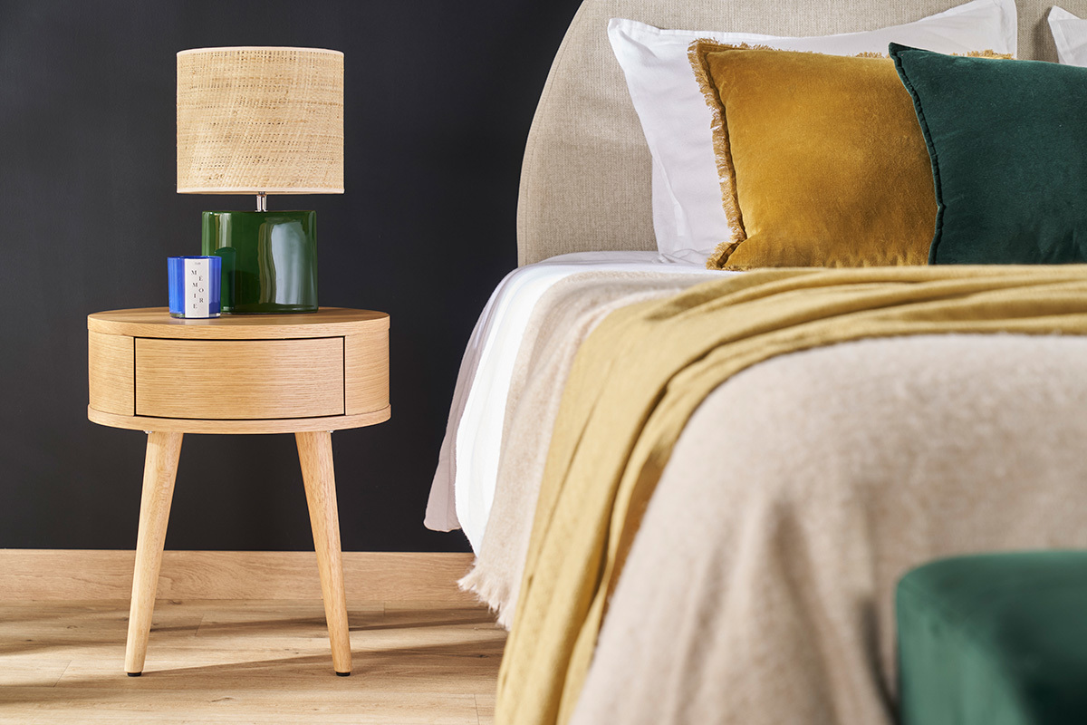 Runde Nachttische aus hellem Holz mit Schublade (2er-Set) JUDITH