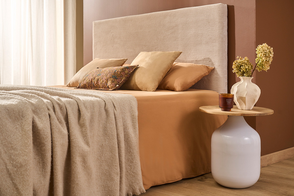 Runder Beistelltisch im Design Wei� und Massivholz Mango H49 cm VERONA