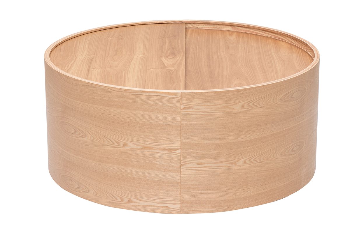 Runder Couchtisch aus hellem Holz mit drehbarer Platte, Seitenansicht.