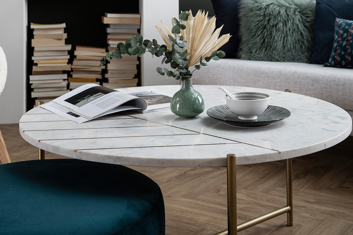 Runder Couchtisch aus weiem Marmor SILLON