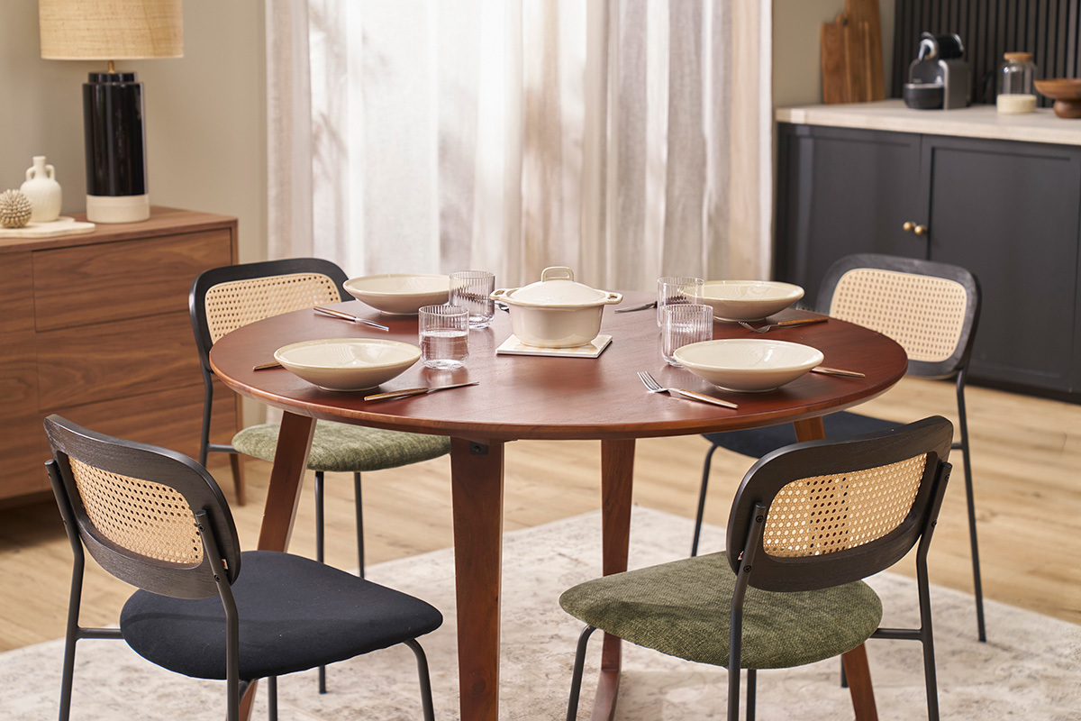 Runder Design-Tisch aus Massivholz L115 cm BANDOL