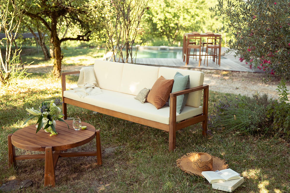 Runder Garten-Couchtisch aus massivem Teakholz D82 cm CAROLINA