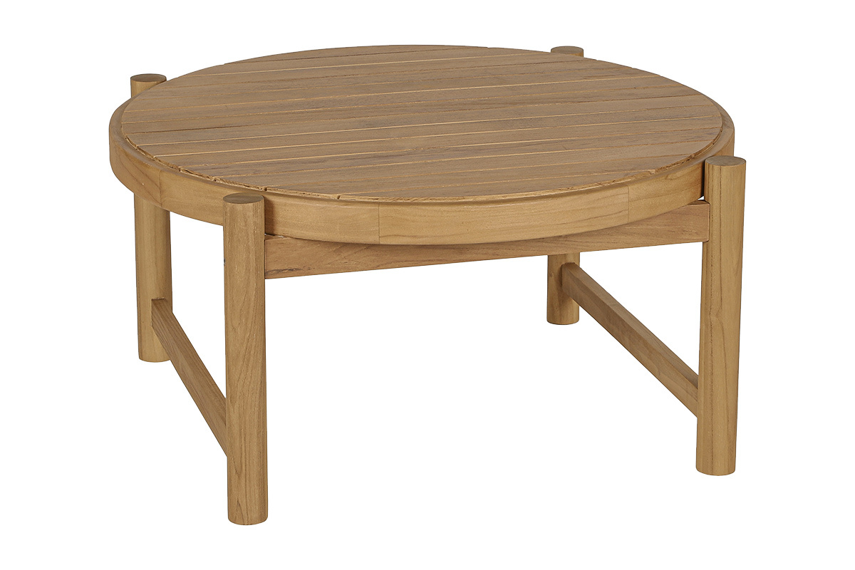Runder Gartencouchtisch aus massivem Teakholz, in Dreiviertelansicht.
