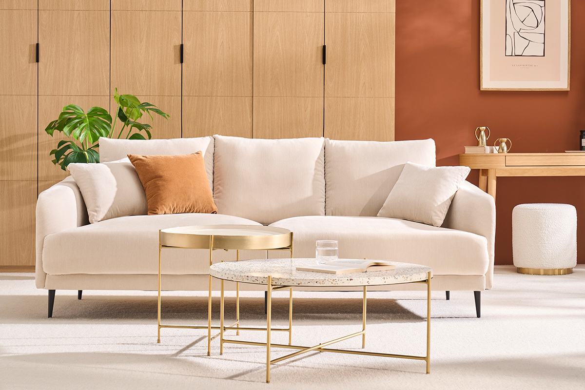 Runder Pouf aus weiem Wollboucl-Effektstoff und goldenem Metall D40 cm AMAYA