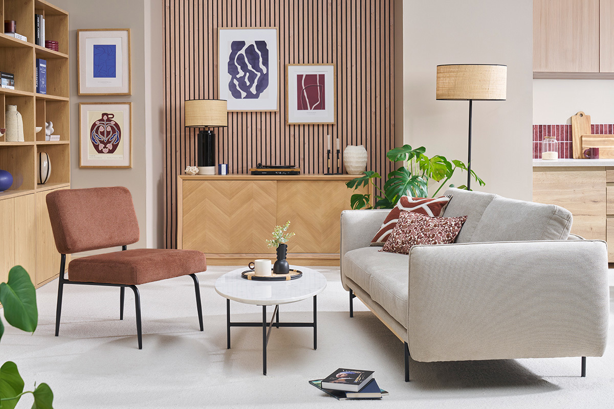 Samt-Effekt Stoff Sessel in gebrannter Erde und schwarzes Metall VEDANA