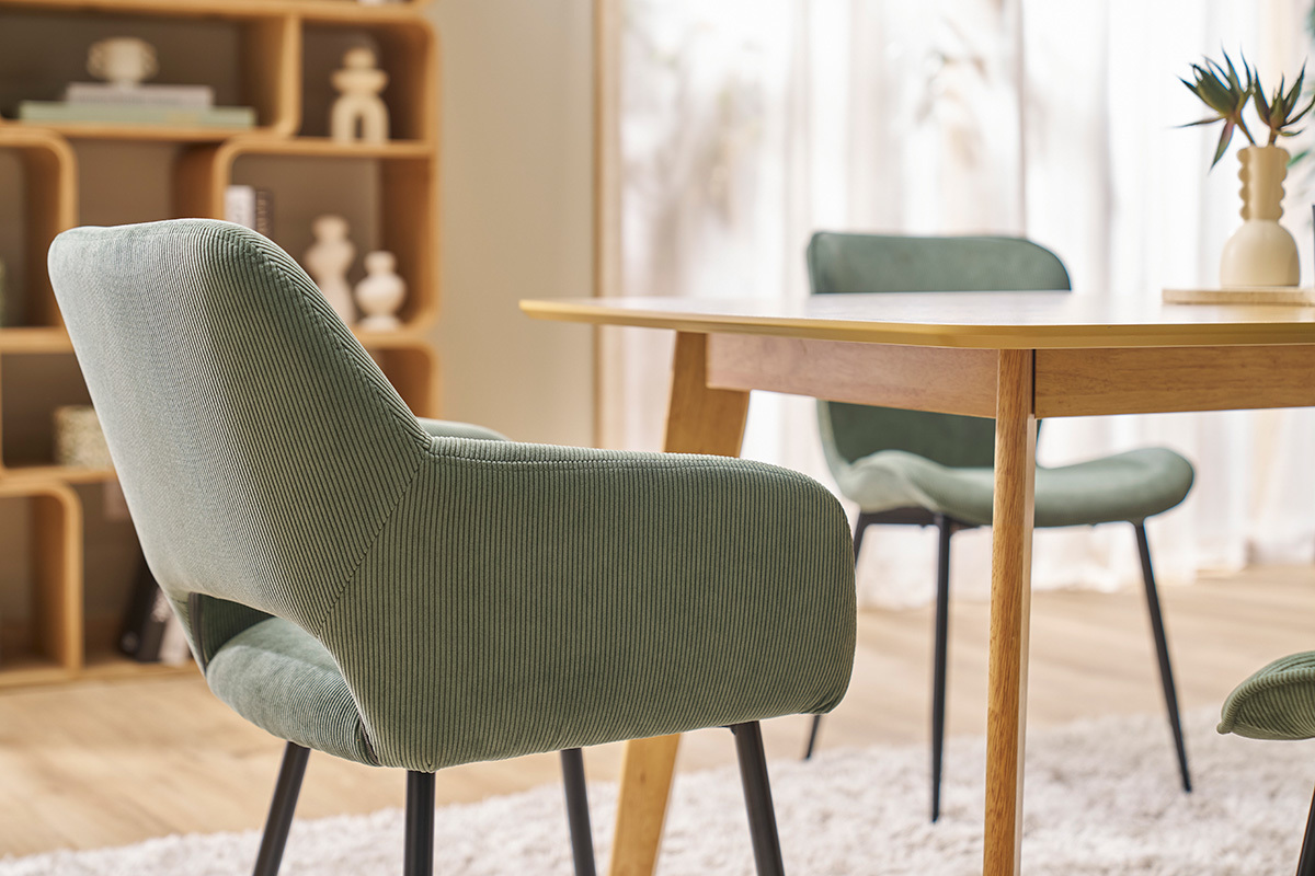 Samtgrne Cordsthle mit schwarzem Metallgestell (2er-Set) LAURETTE