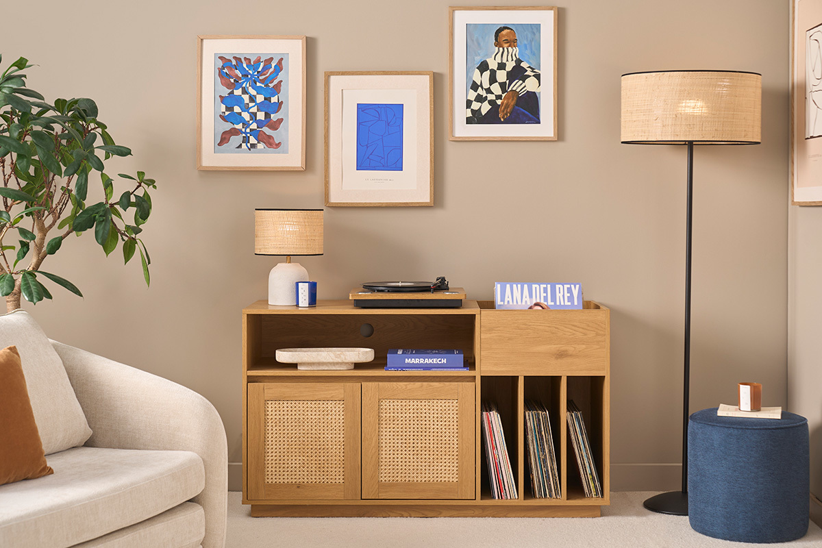 Schallplatten-Aufbewahrungsbuffet in heller Eichenholzoptik und Rattangeflecht L130 cm ALICANTE