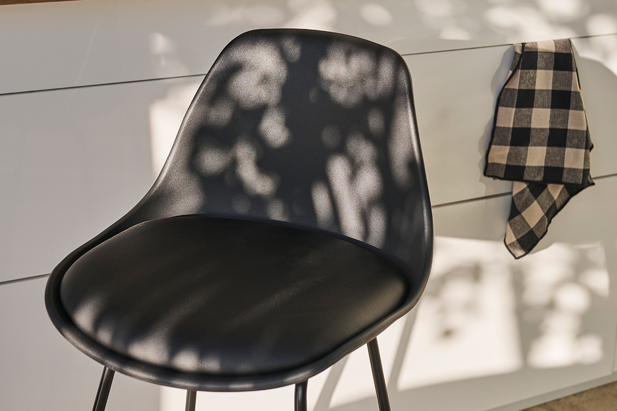 Schwarze Designer-Barhocker mit Metallbeinen 66 cm (2er-Set) FRANZ