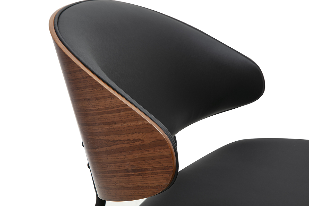 Detail der Nussbaumfurnierstruktur und schwarzen Sitzflche des FABULO-Sessels.