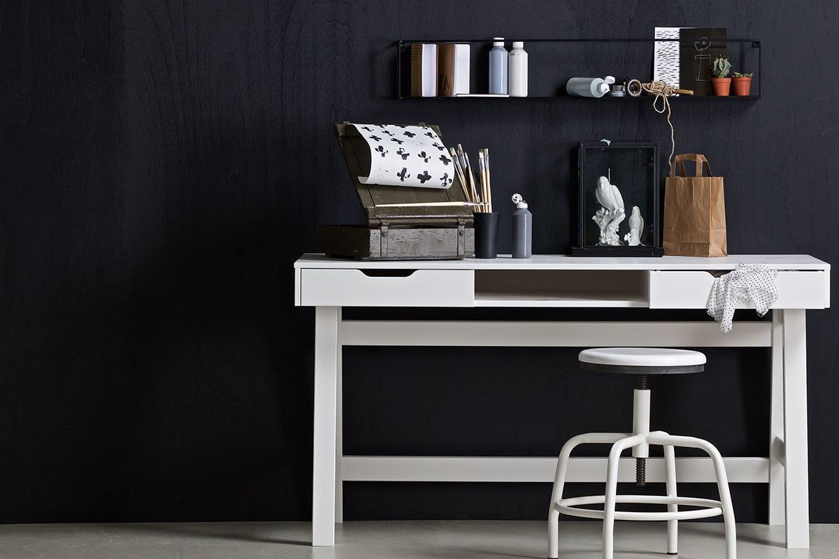 Schwarzes Design-Metallwandregal 100 cm GLENN