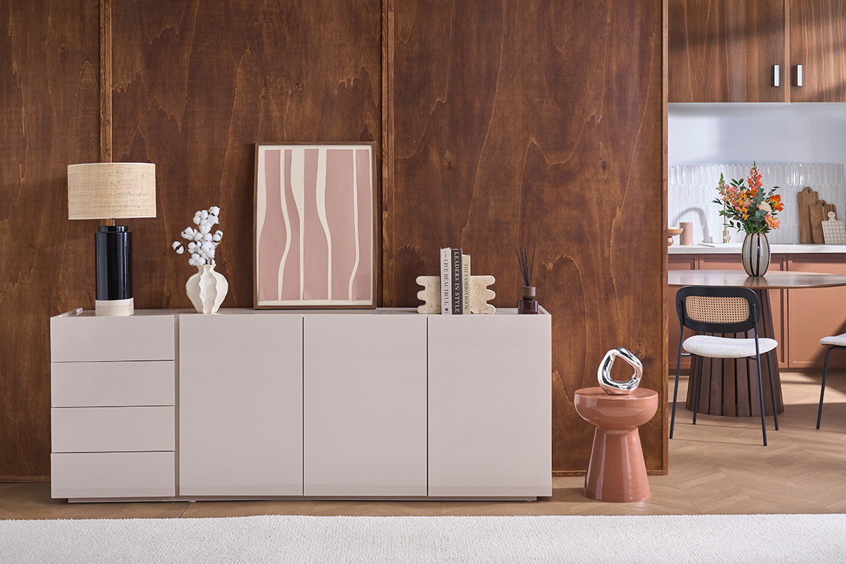 Schwarzes Hochglanz Sideboard mit 3 T�ren 4 Schubladen L200 cm ISAURE