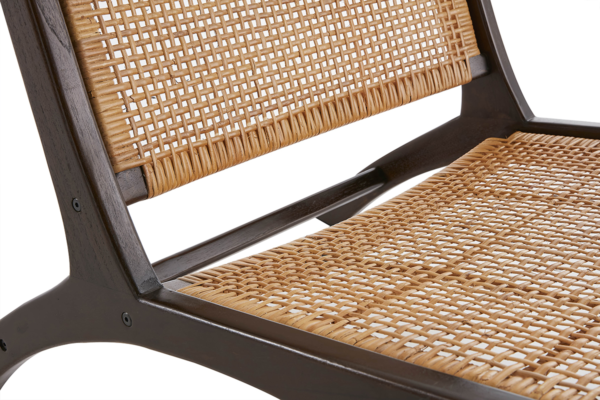 Sessel aus walnussfarbenem Massivholz und natrlichem Rattan HAMMA