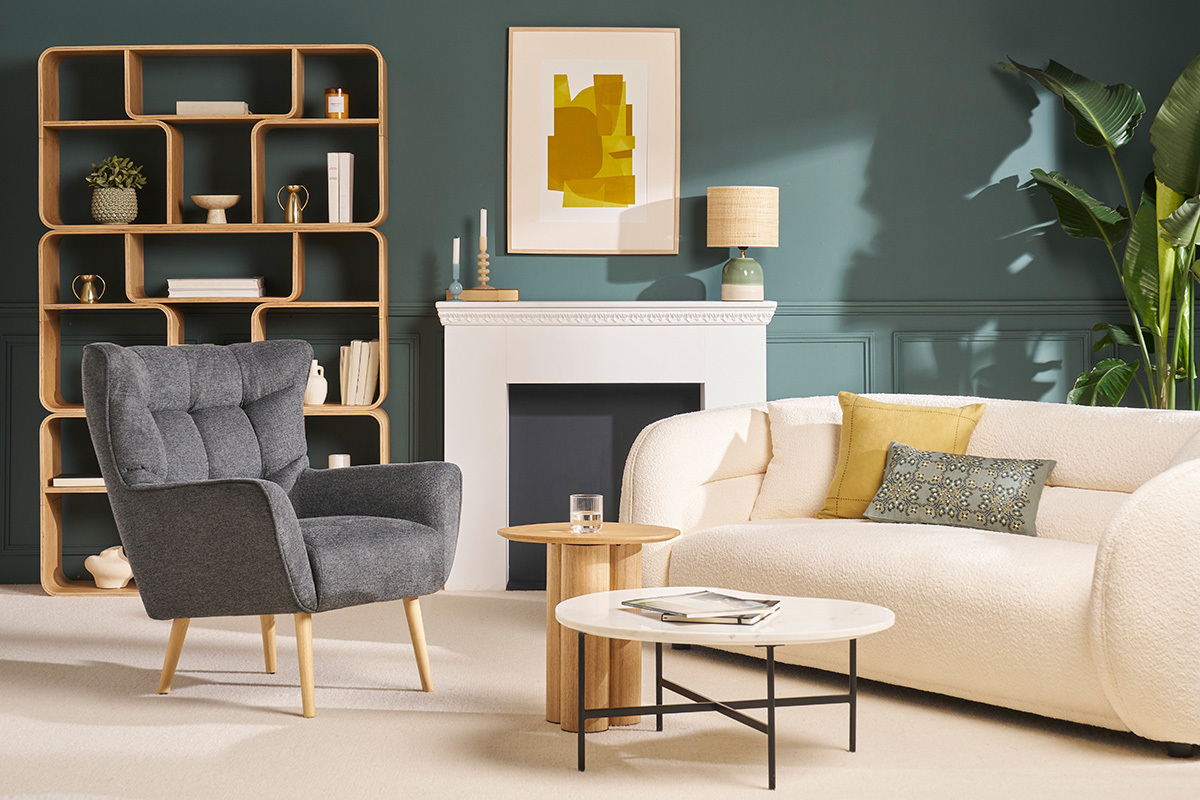 Sessel im dunkelgrauen Samtdesign beige Holzfe AVERY