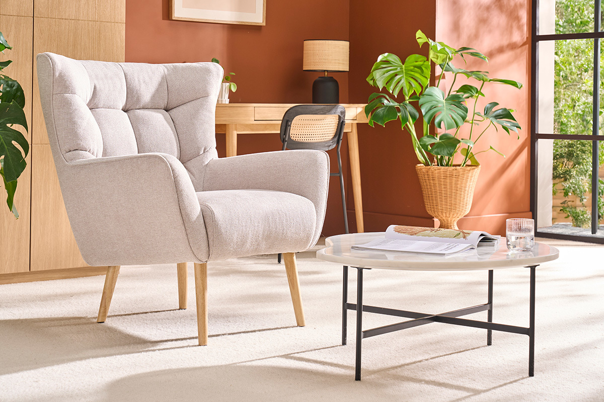 Sessel im gemustertem Samtdesign beige Holzfe AVERY