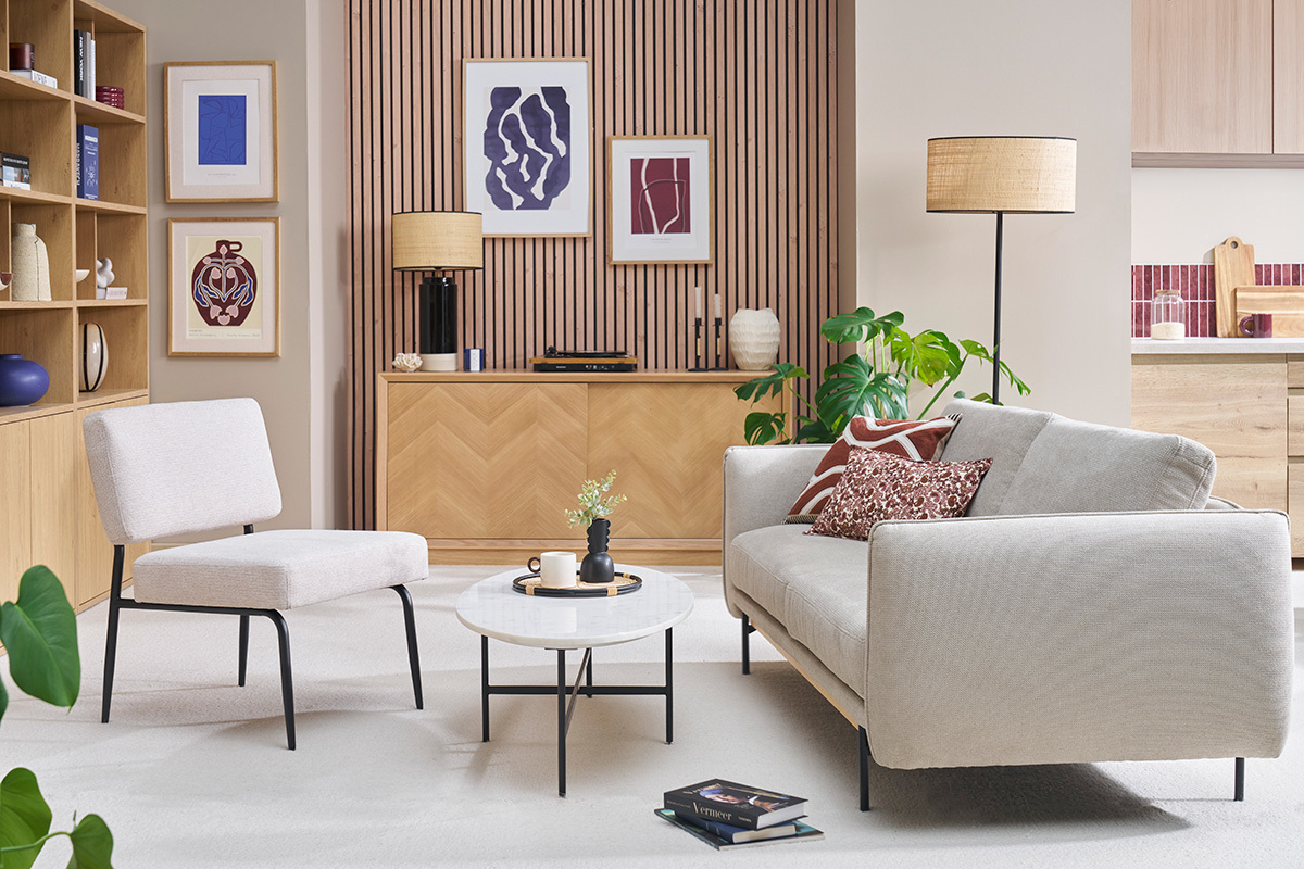 Sessel in khakigr�nem Chenille-Stoff und schwarzem Metall VEDANA