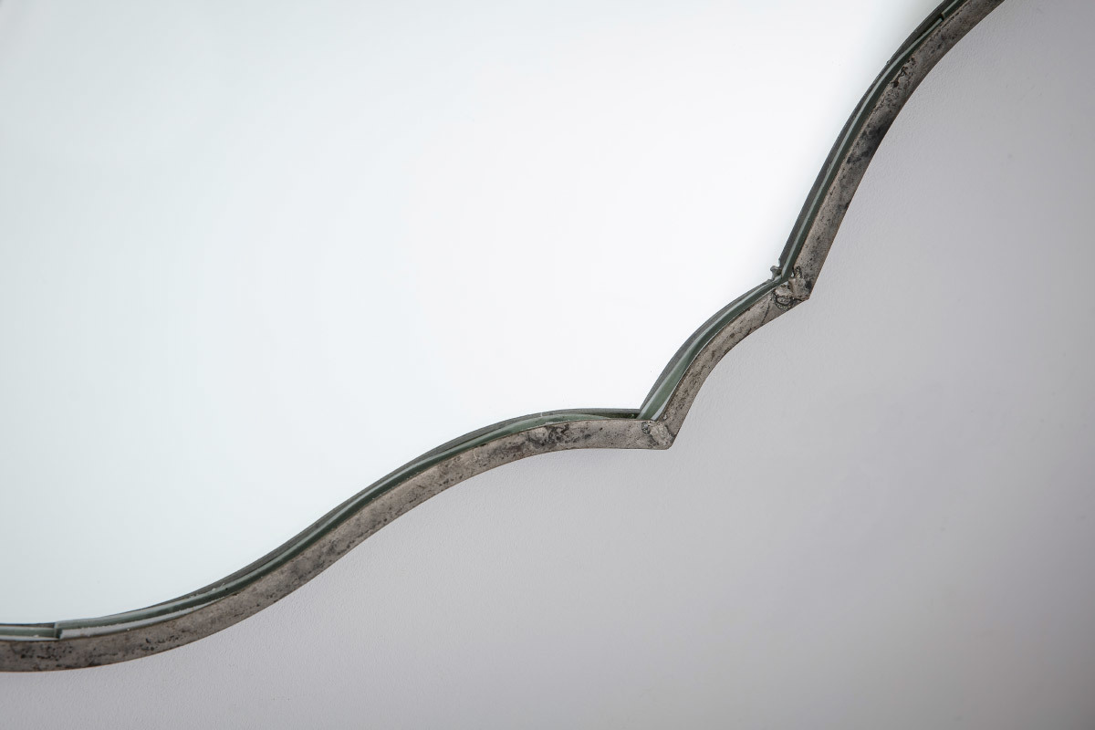 Silberner Messingspiegel 70x94 cm MAJORELLE