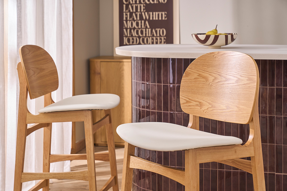 Skandinavische Hocker aus hellem Eschenholz und Wei� (2er-Set) ELTON