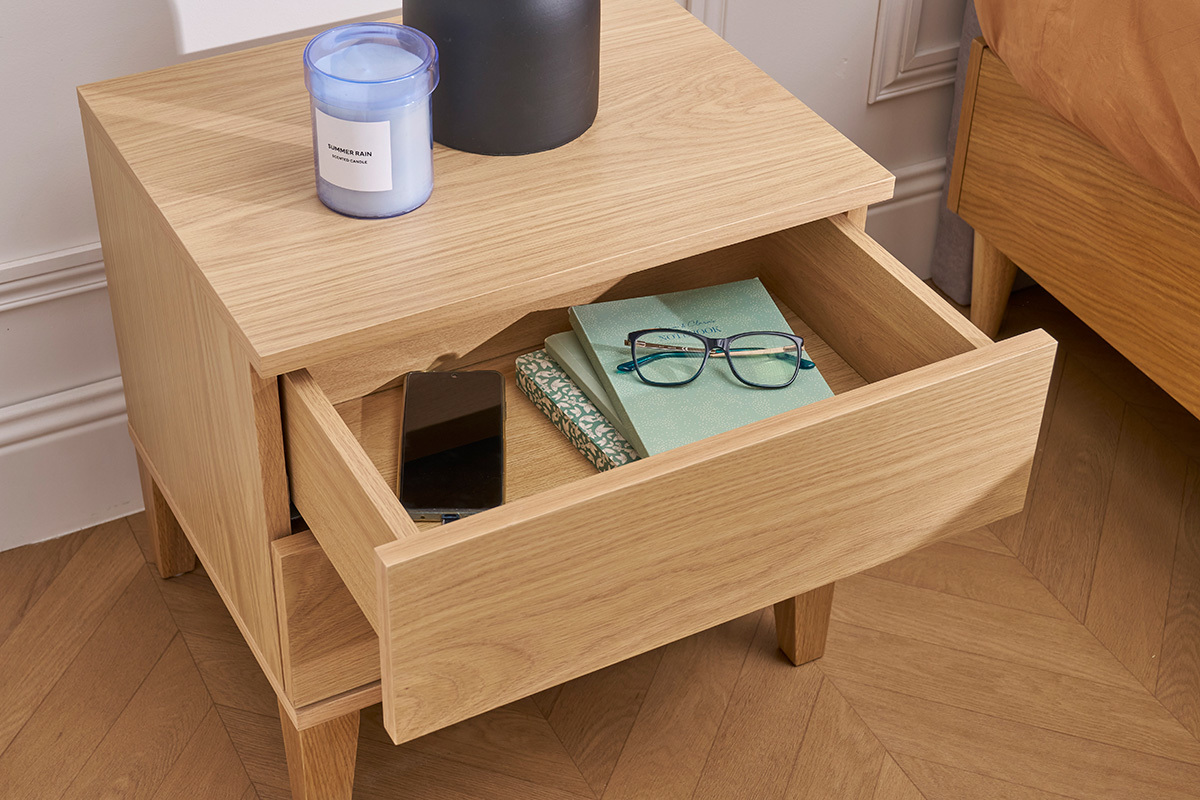 Skandinavische Nachttische mit 2 Schubladen aus hellem Holz Eiche B50 cm (2er-Set) FREDDY