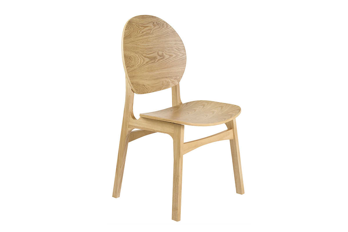 Skandinavischer Stuhl aus hellem Holz, 3/4-Ansicht, originelles Design und geschwungene R�ckenlehne.