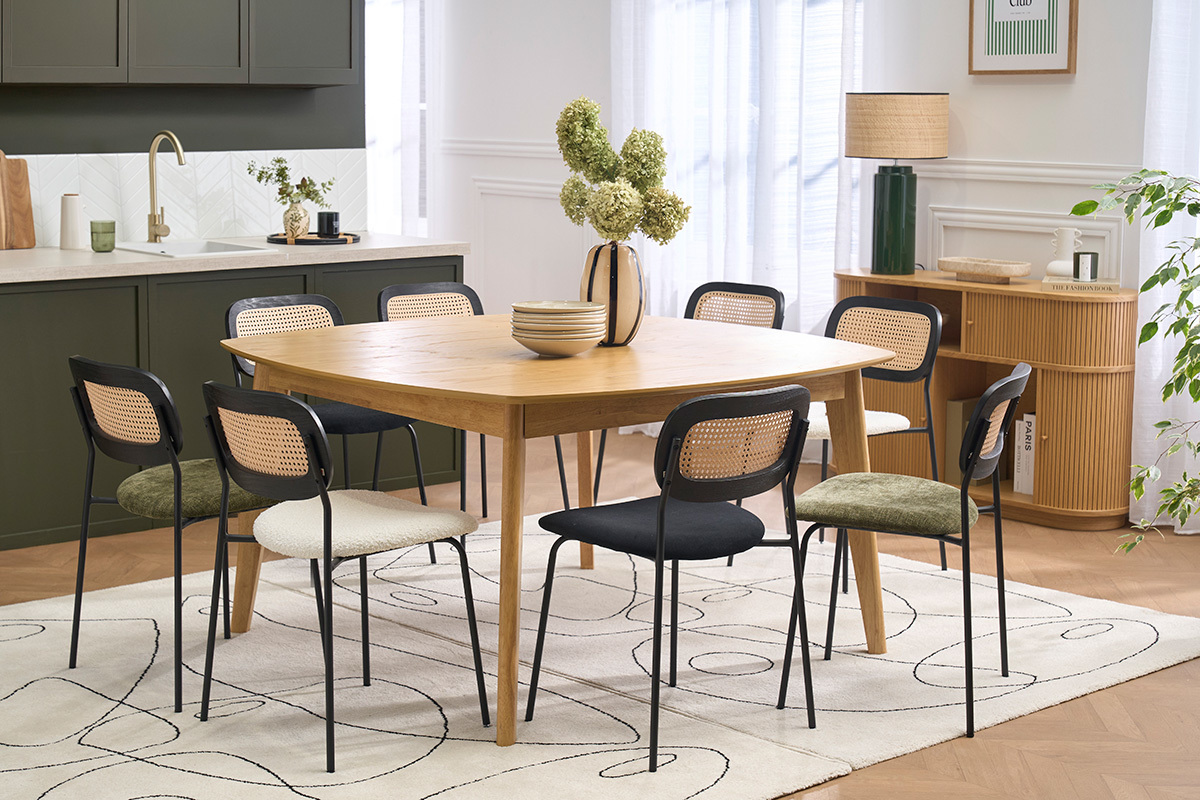 Skandinavischer quadratischer Esstisch in hellem Eichenholz L140 cm LEENA