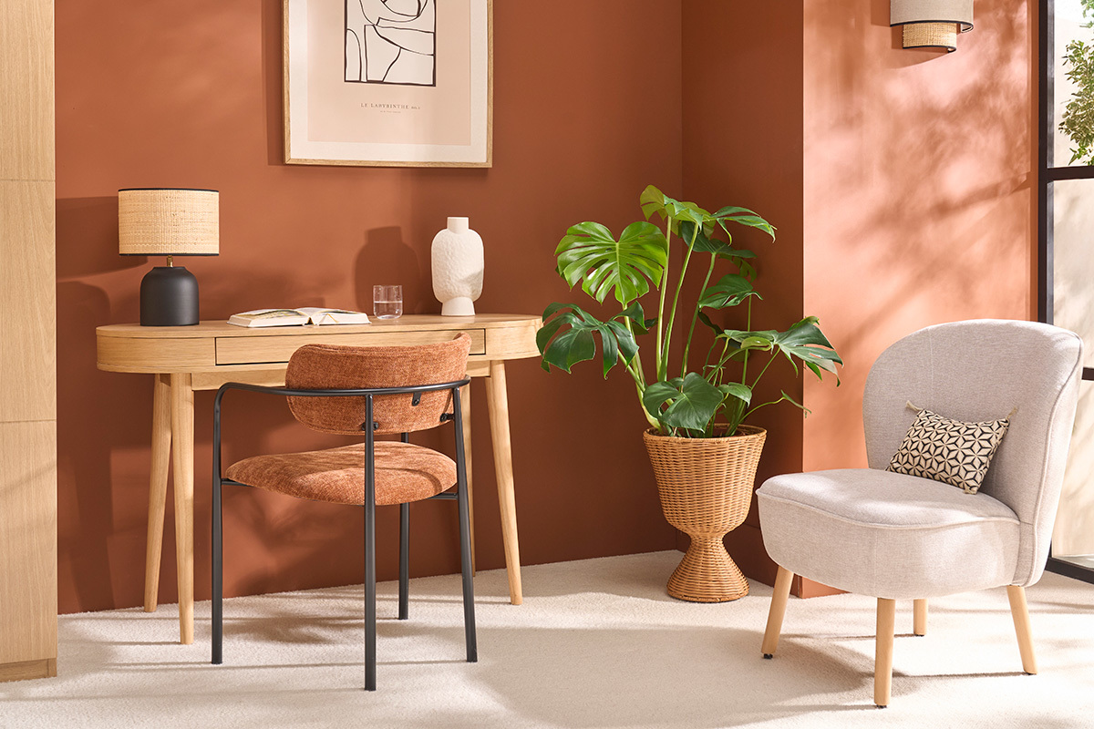 Skandinavischer Sessel aus beigem Textur-Veloursstoff und hellem Holz AMANITA