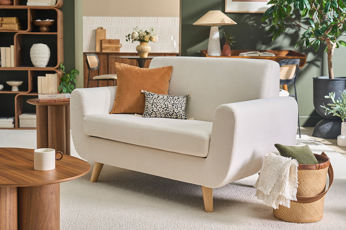 Skandinavisches 2-Sitzer-Sofa in Beige aus massivem Hevea PURE